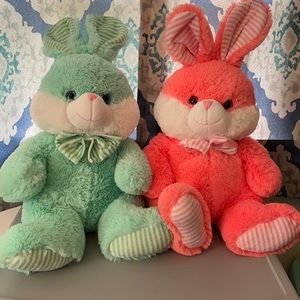 Like New Bunny Set